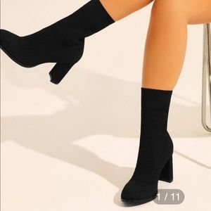 Cuccoo Knit Detail Chunky Sock Boots Sz 6